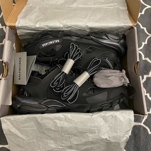 Balenciaga track led